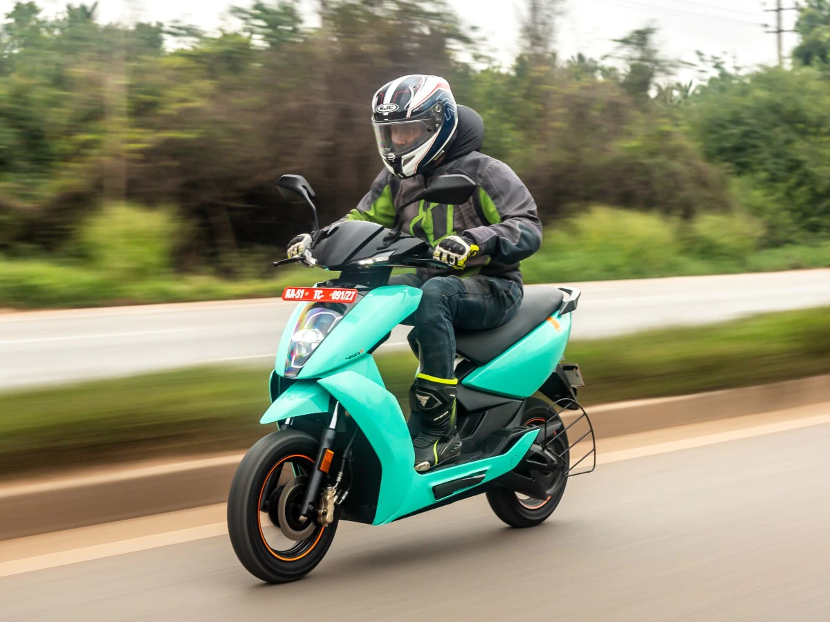 Mostly Drive The E-scooter In Eco Mode