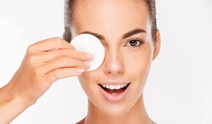 Use these 6 Magical Ways to Makeup Remove Naturally